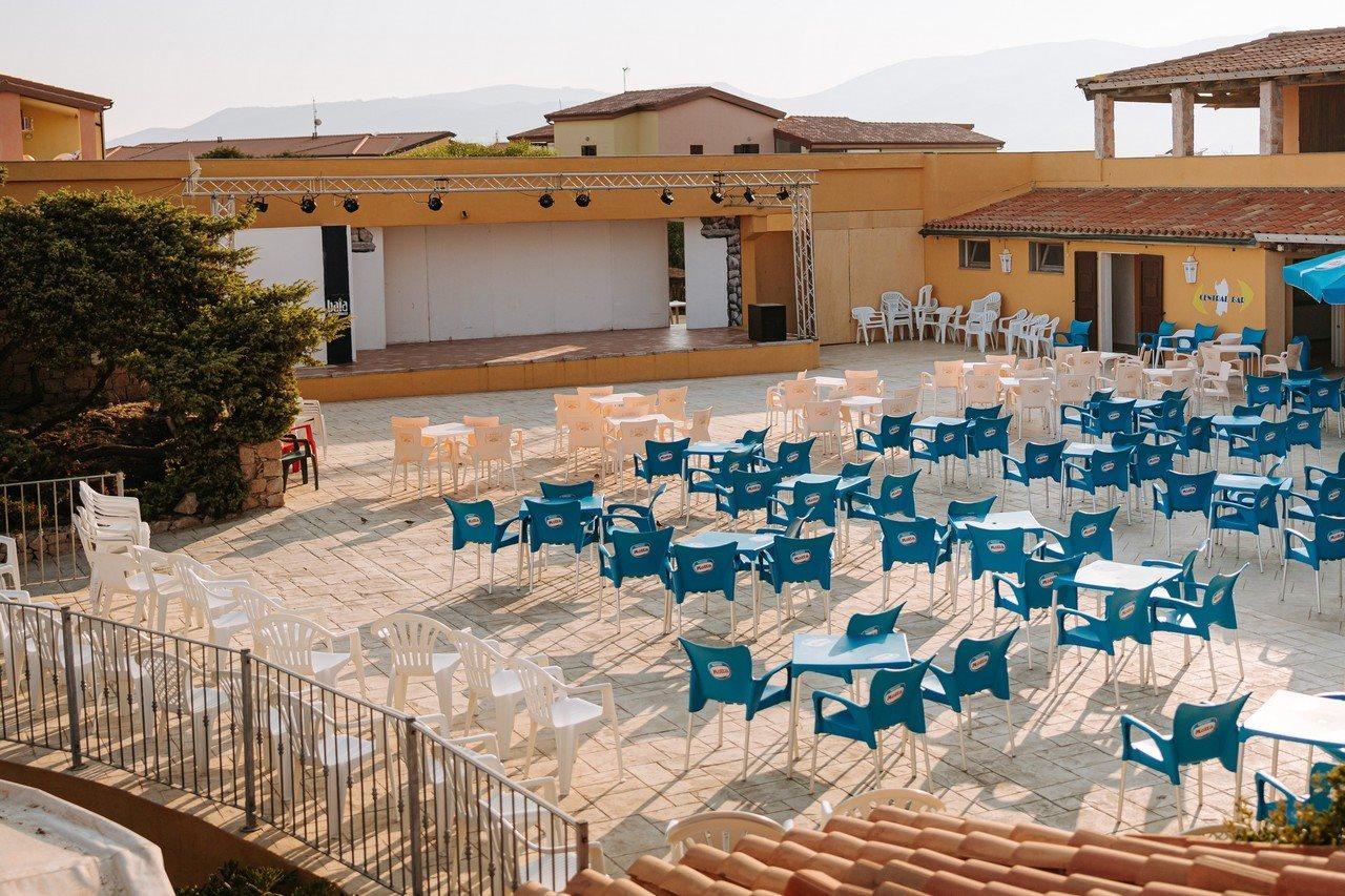 Baia Delle Mimose Lejlighedshotel Badesi Eksteriør billede