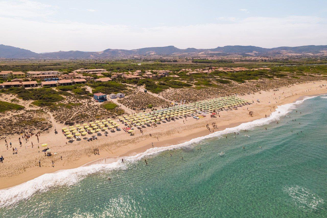 Baia Delle Mimose Lejlighedshotel Badesi Eksteriør billede