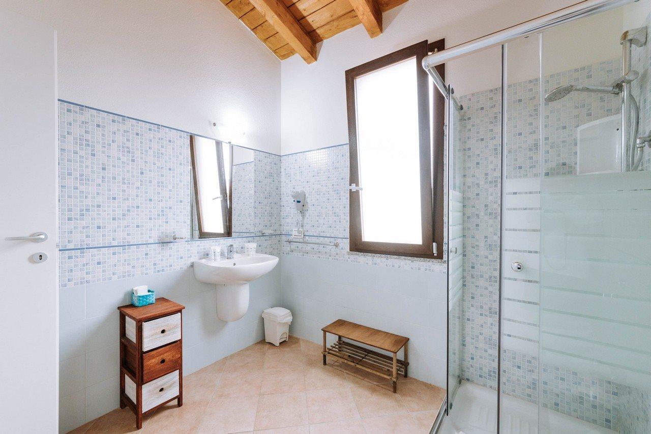 Baia Delle Mimose Lejlighedshotel Badesi Eksteriør billede